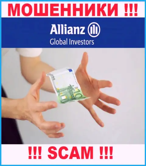 В дилинговой компании Allianz Global Investors требуют погасить дополнительно налог за вывод вложенных денег - не стоит вестись